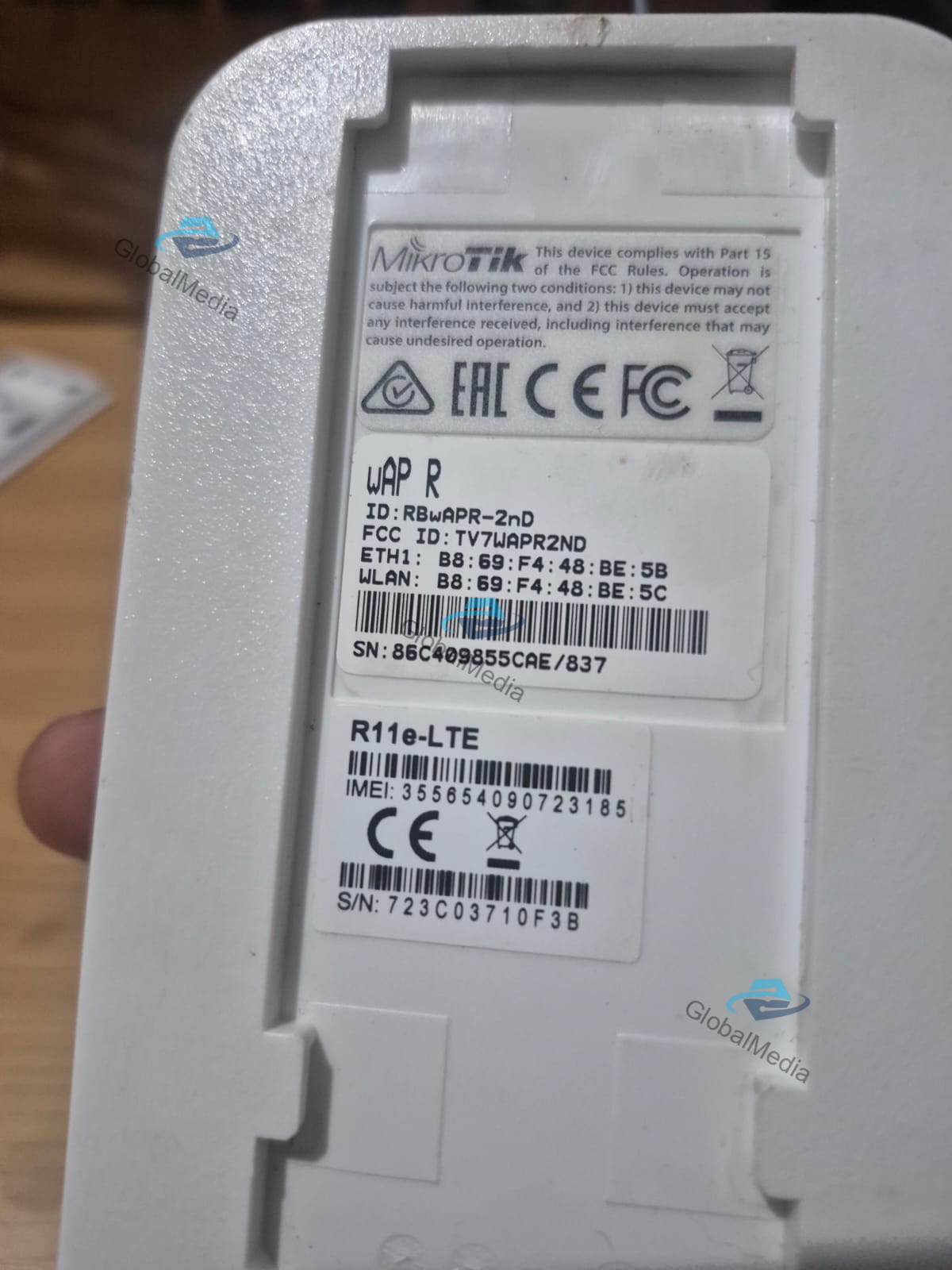 Mikrotik wAP LTE Kit (RBwAPR-2nD) - Second Mulus - Modem R11e-LTE – foto 4