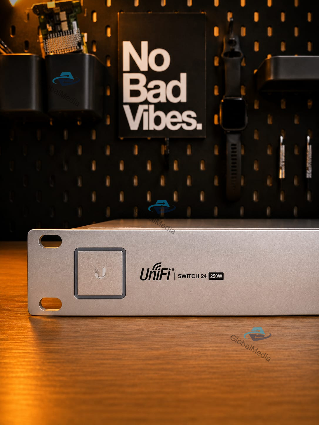 Ubiquiti UniFi Switch 24 PoE 250W