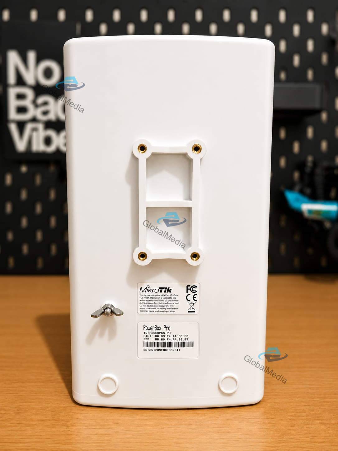 MikroTik PowerBox Pro RB960PGS-PB – foto 2